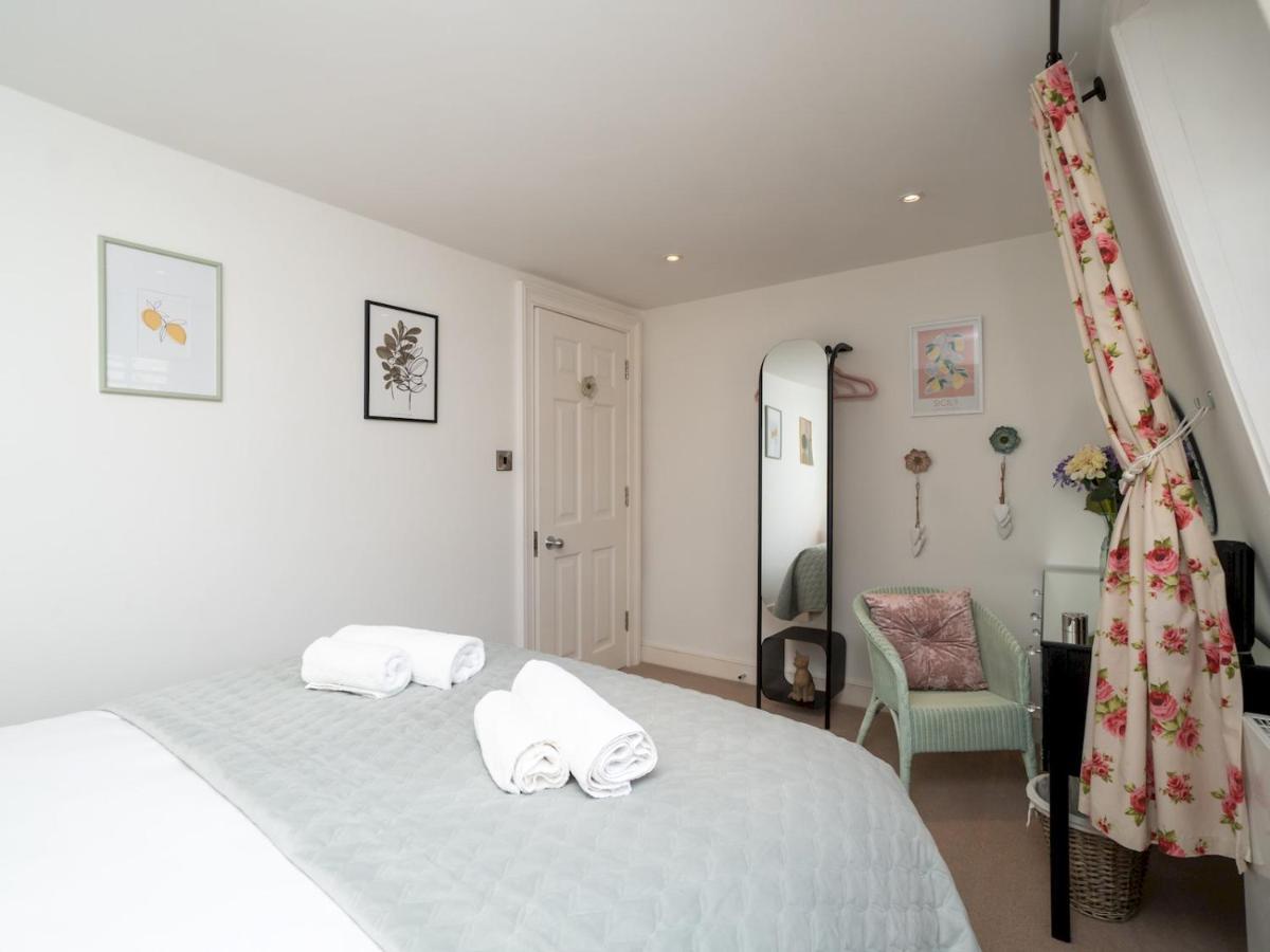 Pass The Keys 2 Bed Flat In The Heart Of Bath Apartment Bagian luar foto